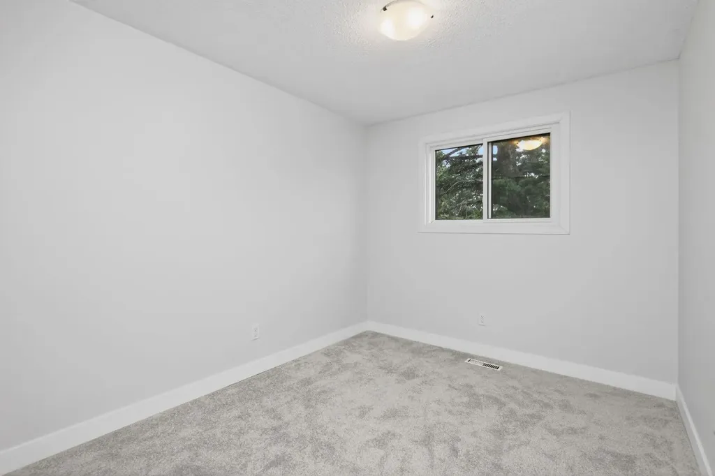 203 Lynnview Road SE Calgary AB T2C2C6