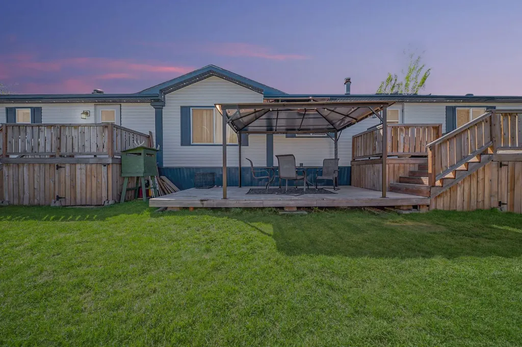 213 Mitchell Drive Fort Mcmurray AB T9K 2N1