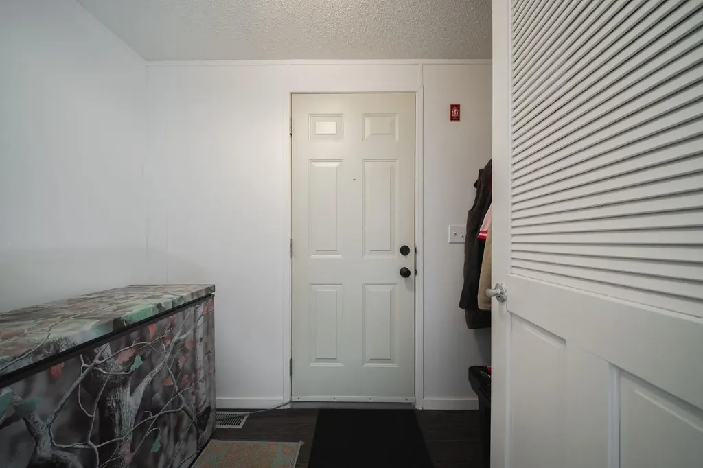 213 Mitchell Drive Fort Mcmurray AB T9K 2N1