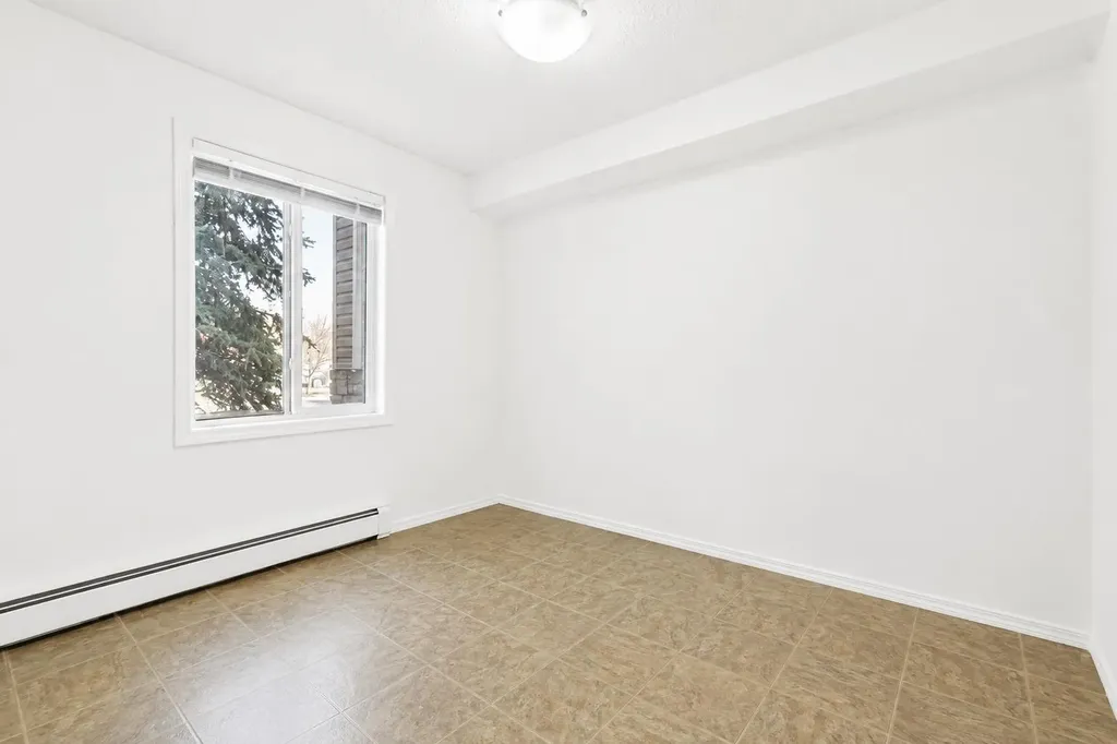 2395 Eversyde Avenue SW Calgary AB T2Y0B5