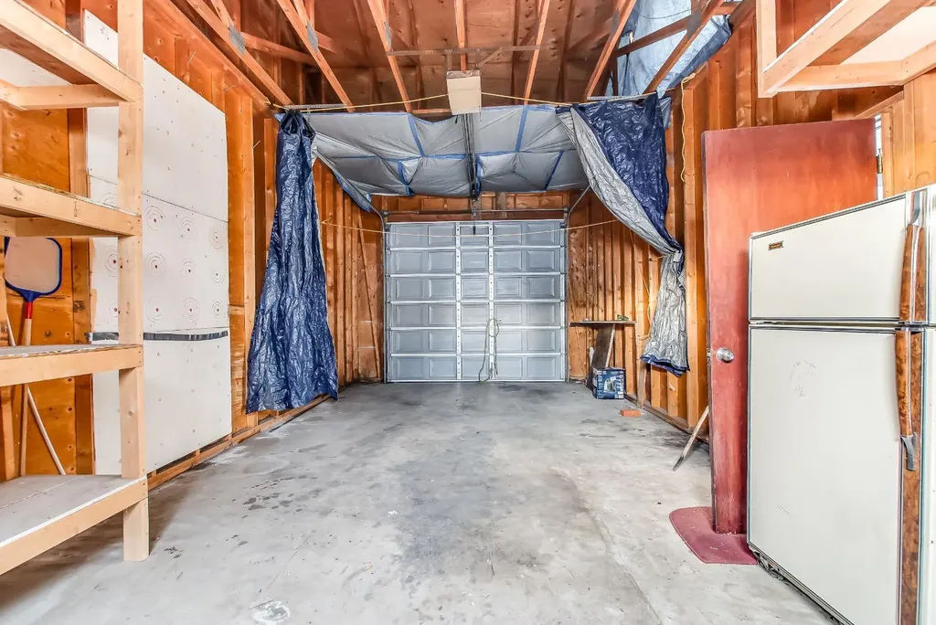 219 4 Street SE Redcliff AB T0J 2P0