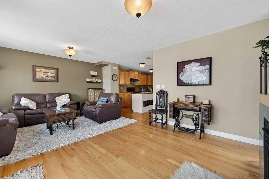 2412 Kensington Road NW Calgary AB T2N3S1