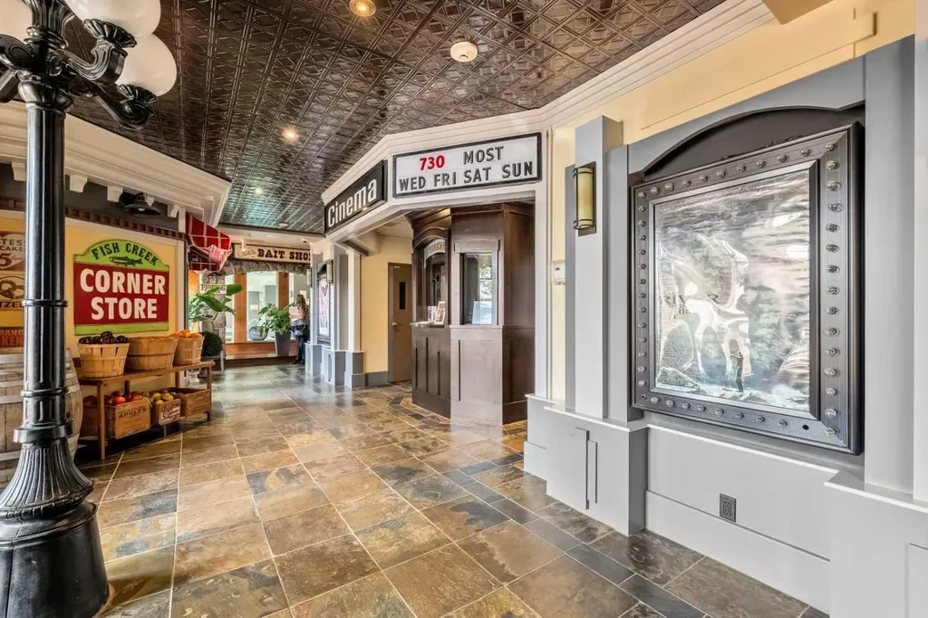 2330 Fish Creek Boulevard SW Calgary AB T2Y0L1