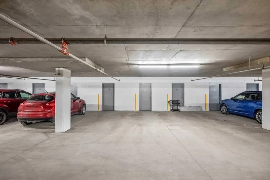 2330 Fish Creek Boulevard SW Calgary AB T2Y0L1