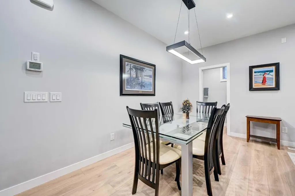 830 78 Street SW Calgary AB T3H 6B2