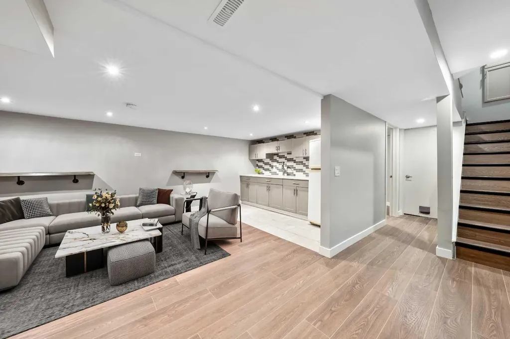 100 Woodfield Green SW Calgary AB T2W 3T9