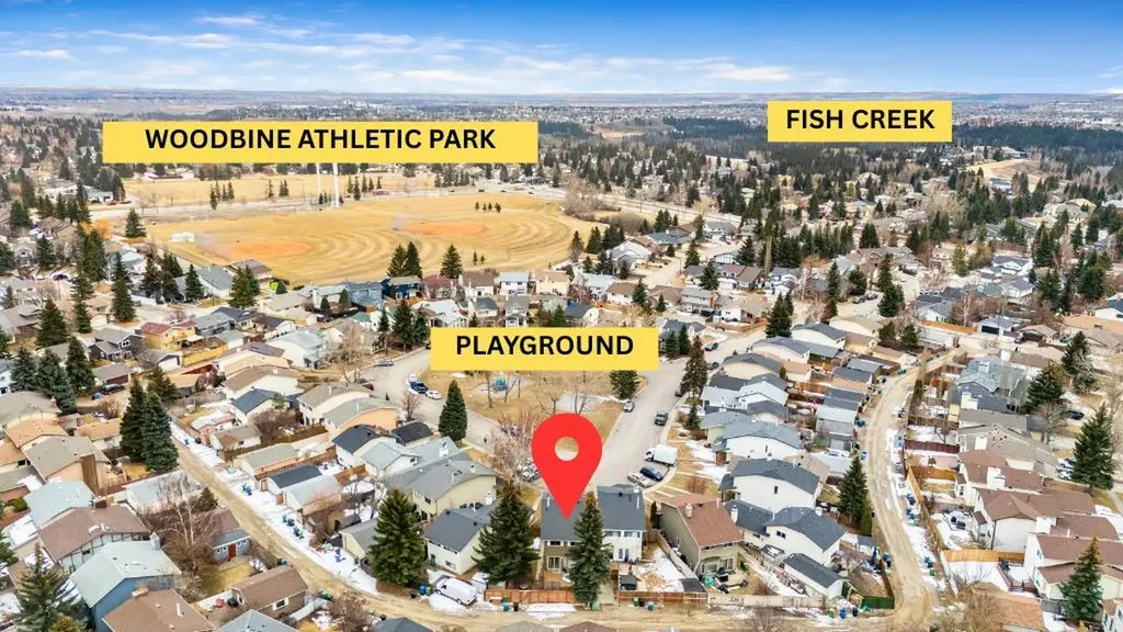 100 Woodfield Green SW Calgary AB T2W 3T9