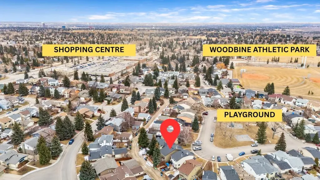 100 Woodfield Green SW Calgary AB T2W 3T9
