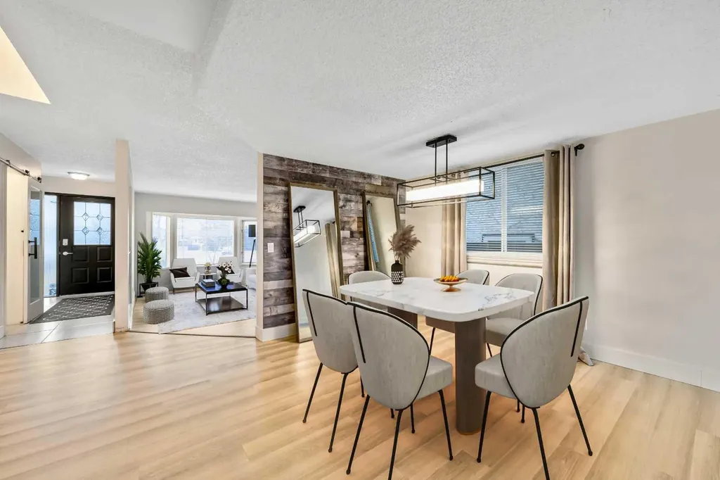 100 Woodfield Green SW Calgary AB T2W 3T9