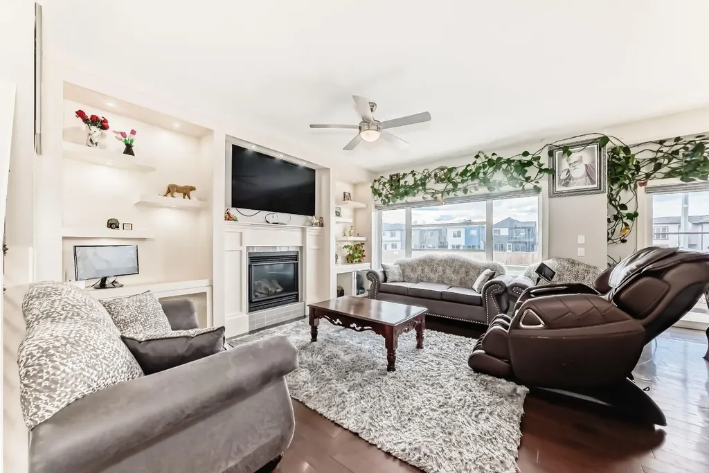 85 Savanna Close NE Calgary AB T3J0X7
