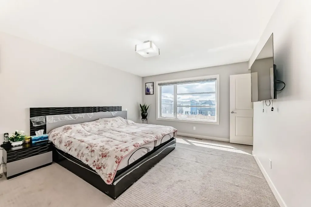 85 Savanna Close NE Calgary AB T3J0X7
