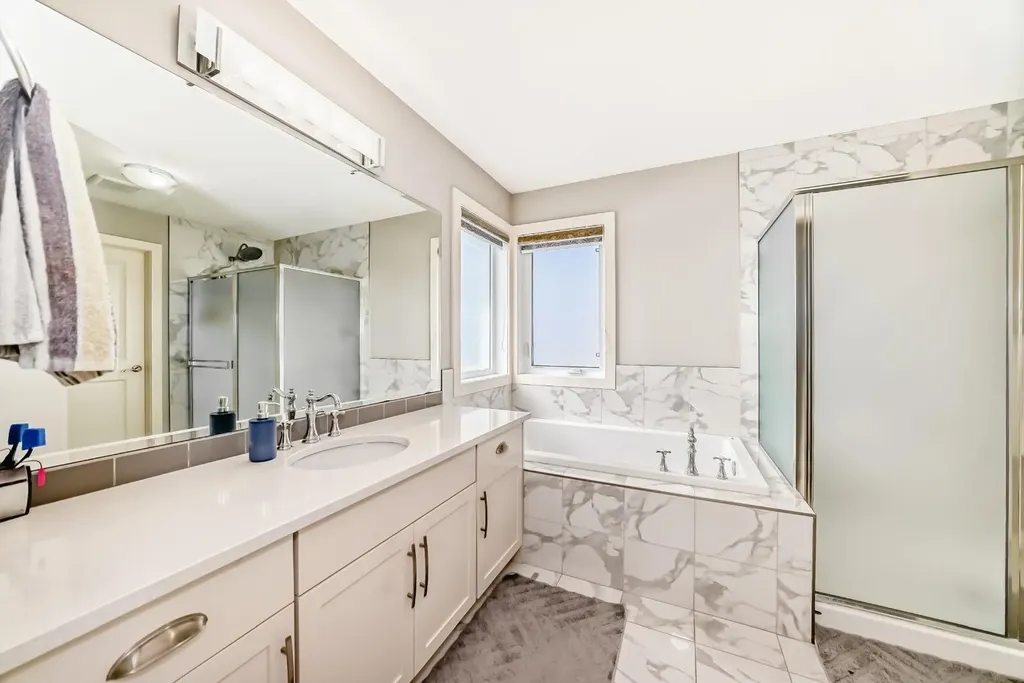 85 Savanna Close NE Calgary AB T3J0X7