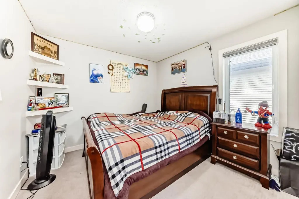 85 Savanna Close NE Calgary AB T3J0X7