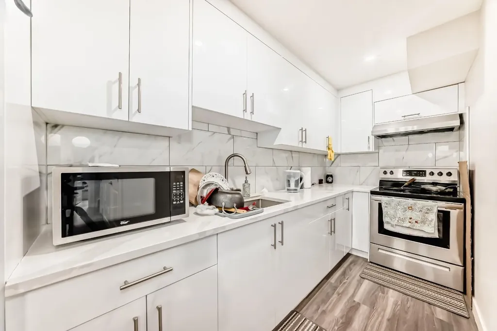 85 Savanna Close NE Calgary AB T3J0X7