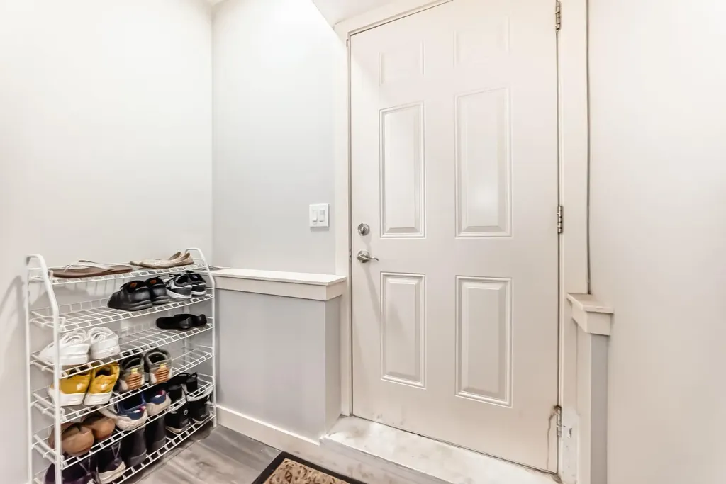 85 Savanna Close NE Calgary AB T3J0X7