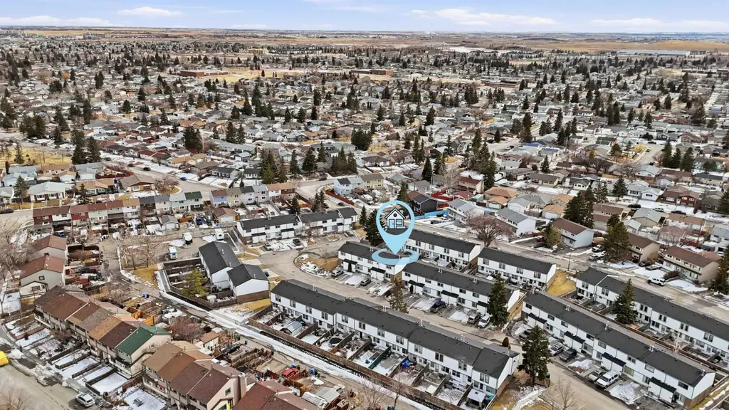 100 Pennsylvania Road SE Calgary AB T2A4Y8