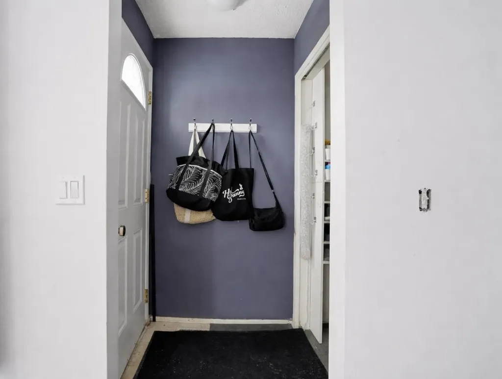 100 Pennsylvania Road SE Calgary AB T2A4Y8