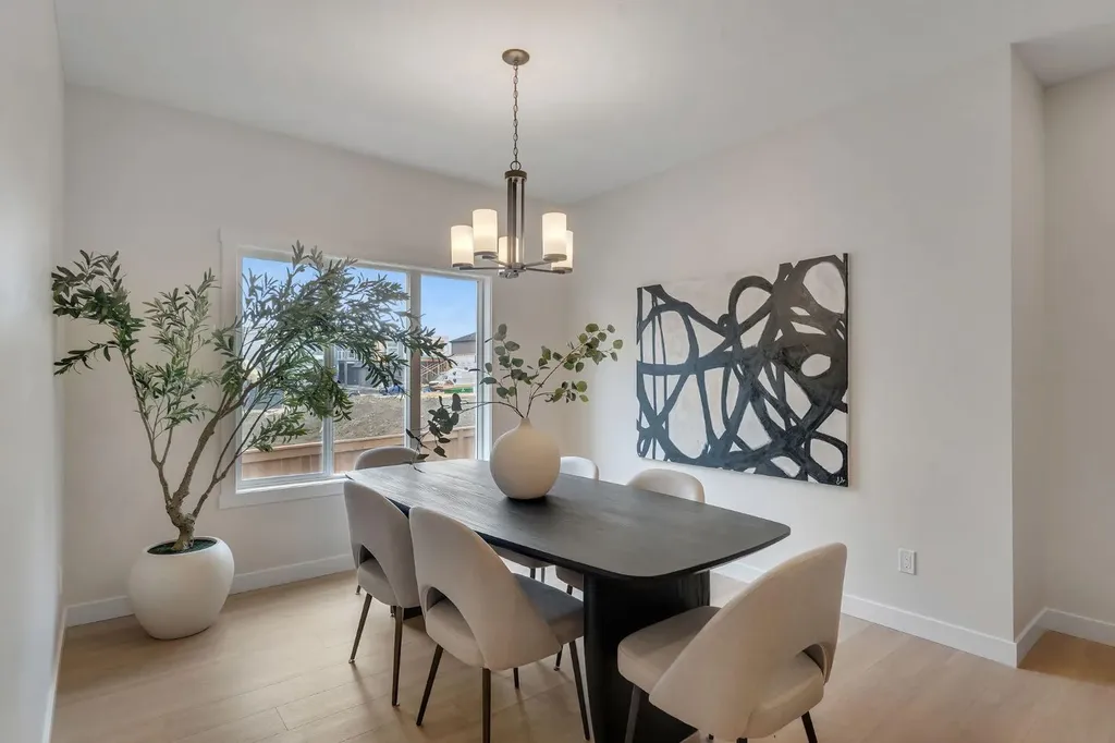 445 Lewiston Landing NE Calgary AB T3P 0T7