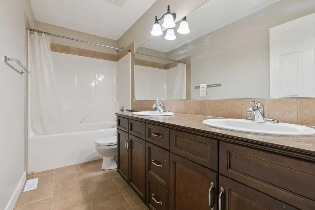 114 Tuscany Glen Place NW Calgary AB T2L 2Z4