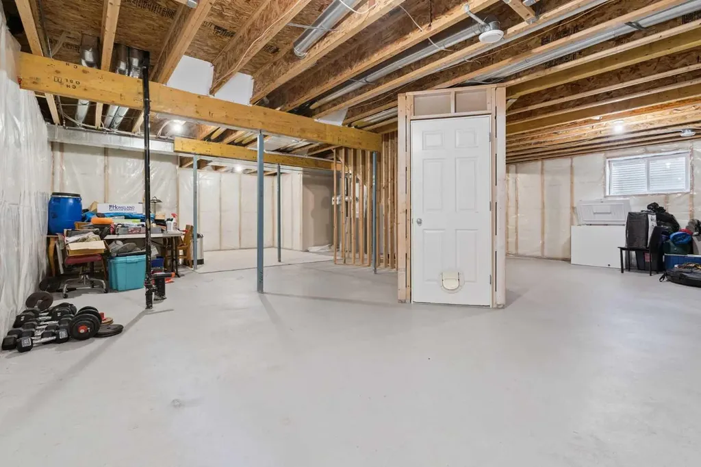 114 Tuscany Glen Place NW Calgary AB T2L 2Z4