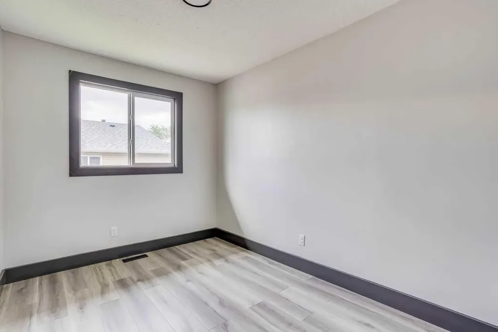 108 Caldwell Crescent Fort Mcmurray AB T9K1G2