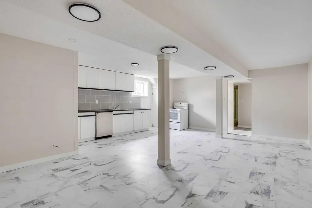 108 Caldwell Crescent Fort Mcmurray AB T9K1G2
