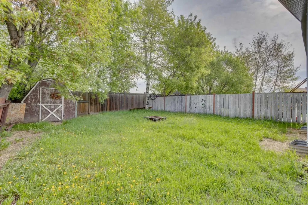 108 Caldwell Crescent Fort Mcmurray AB T9K1G2