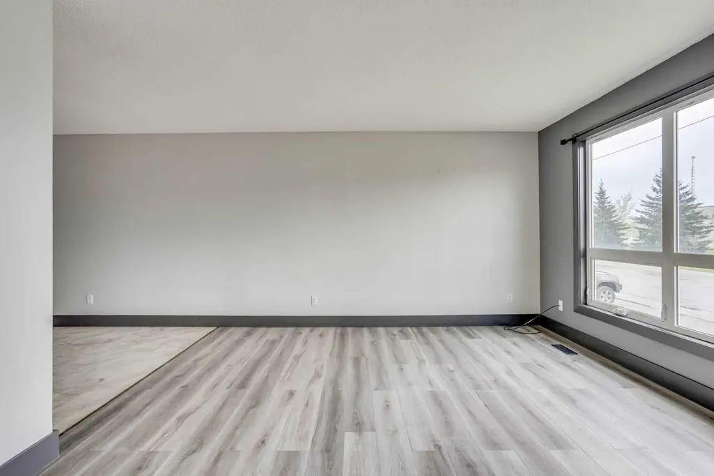 108 Caldwell Crescent Fort Mcmurray AB T9K1G2