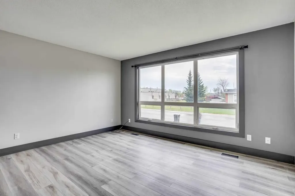 108 Caldwell Crescent Fort Mcmurray AB T9K1G2