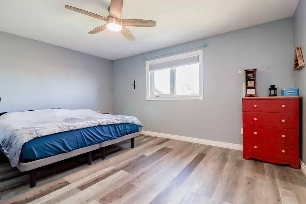 10113 93 Street Sexsmith AB T0H 3C0