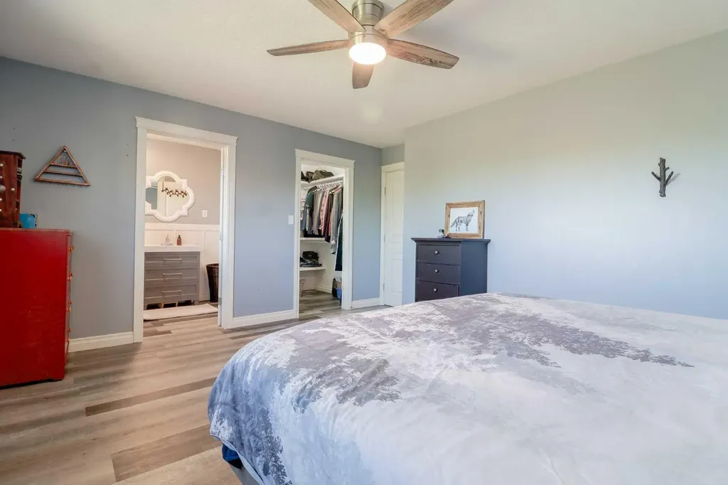 10113 93 Street Sexsmith AB T0H 3C0