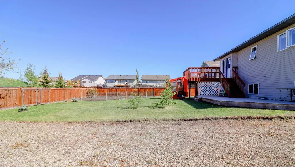 10113 93 Street Sexsmith AB T0H 3C0