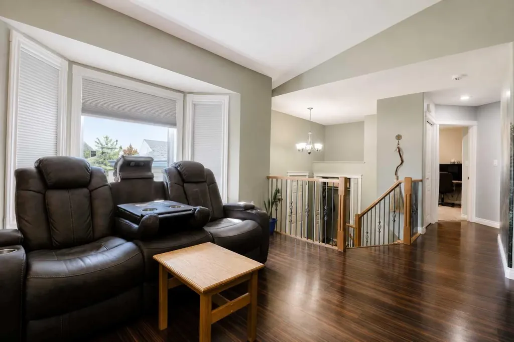 10113 93 Street Sexsmith AB T0H 3C0
