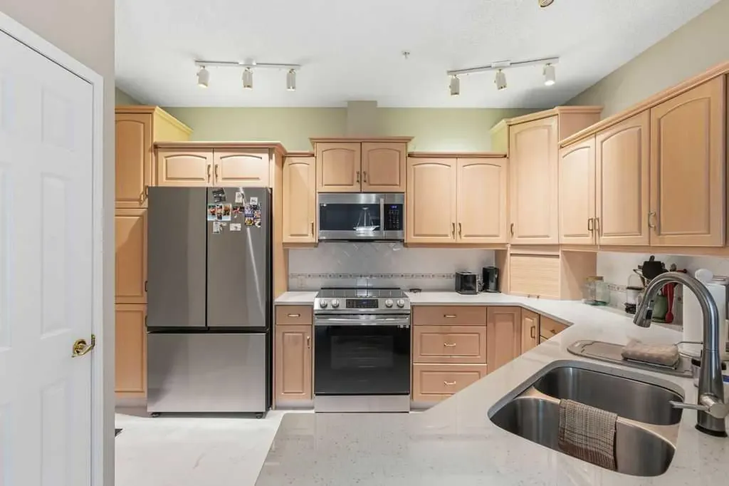 14645 6 Street SW Calgary AB T2Y 3S1