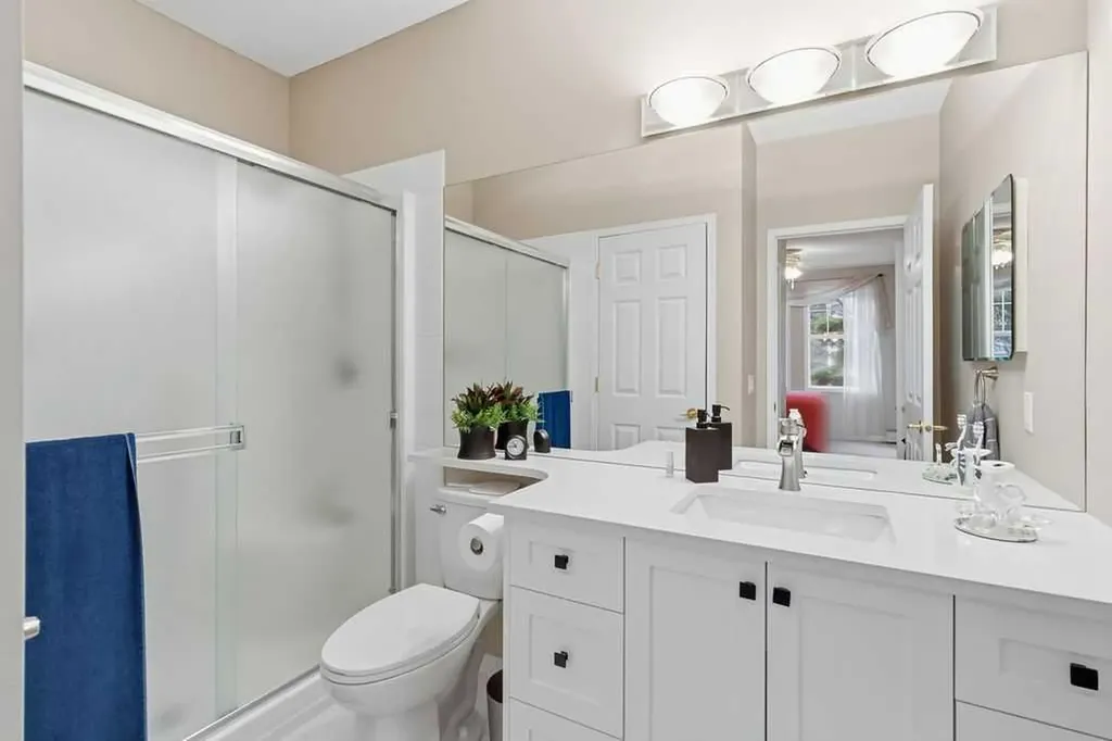 14645 6 Street SW Calgary AB T2Y 3S1