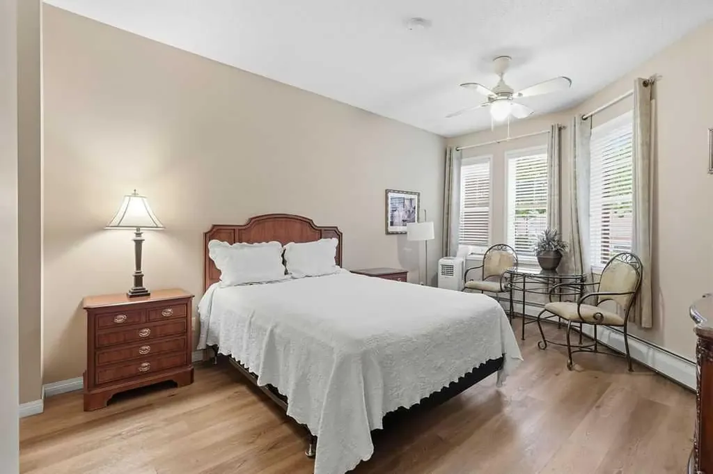 14645 6 Street SW Calgary AB T2Y 3S1