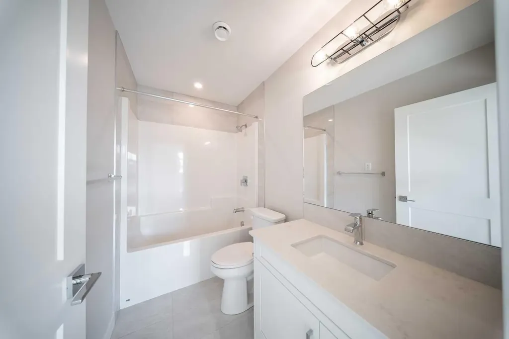1802 Mahogany Boulevard SE Calgary AB T3M 4J2