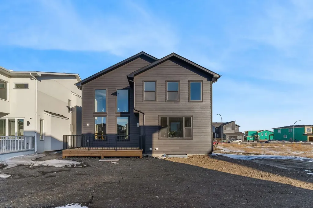 2044 Waterbury Road Chestermere AB T1X 3A9