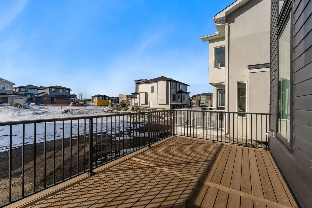 2044 Waterbury Road Chestermere AB T1X 3A9