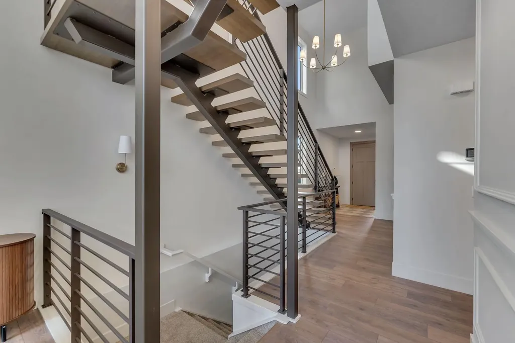 2044 Waterbury Road Chestermere AB T1X 3A9