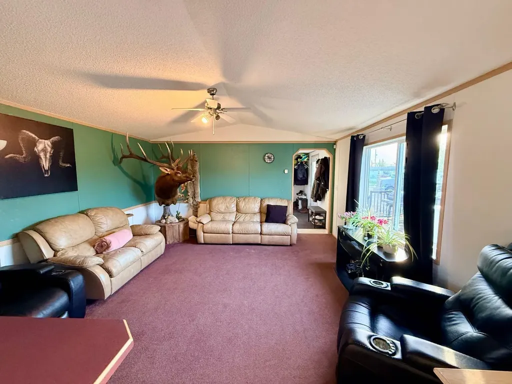 10113 109 Street La Crete AB T0H2H0