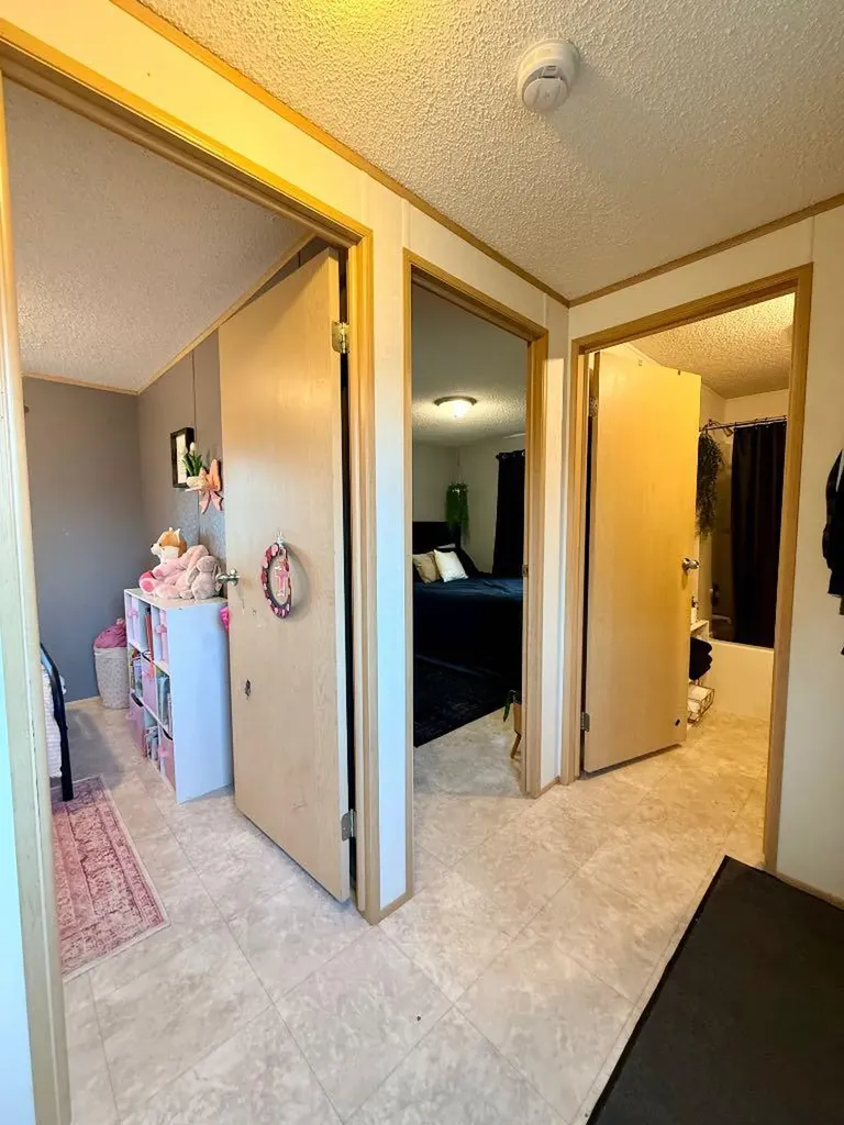 10113 109 Street La Crete AB T0H2H0