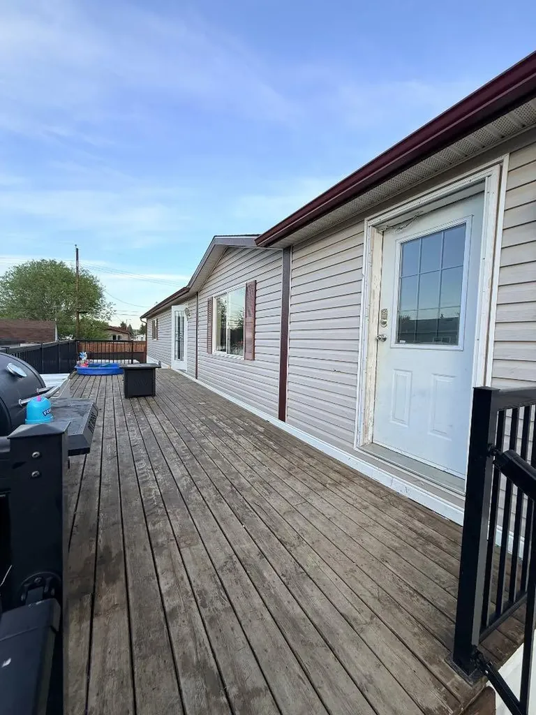 10113 109 Street La Crete AB T0H2H0