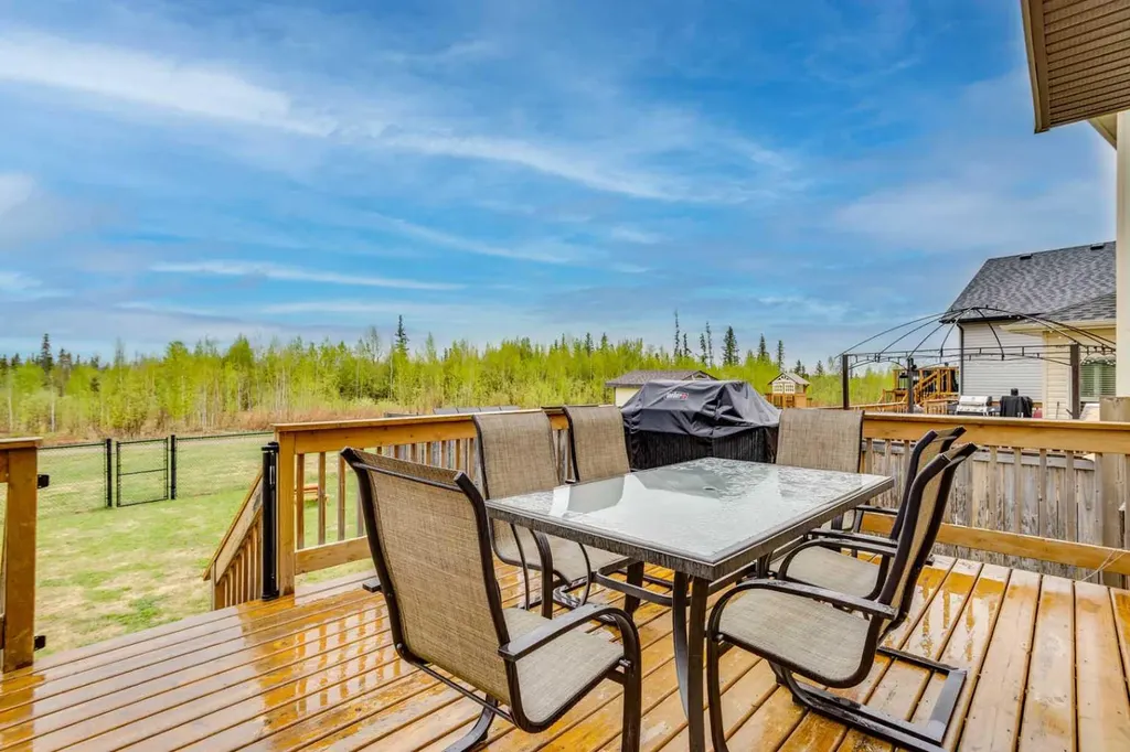 377 Walnut Crescent Fort Mcmurray AB T9K 0W2