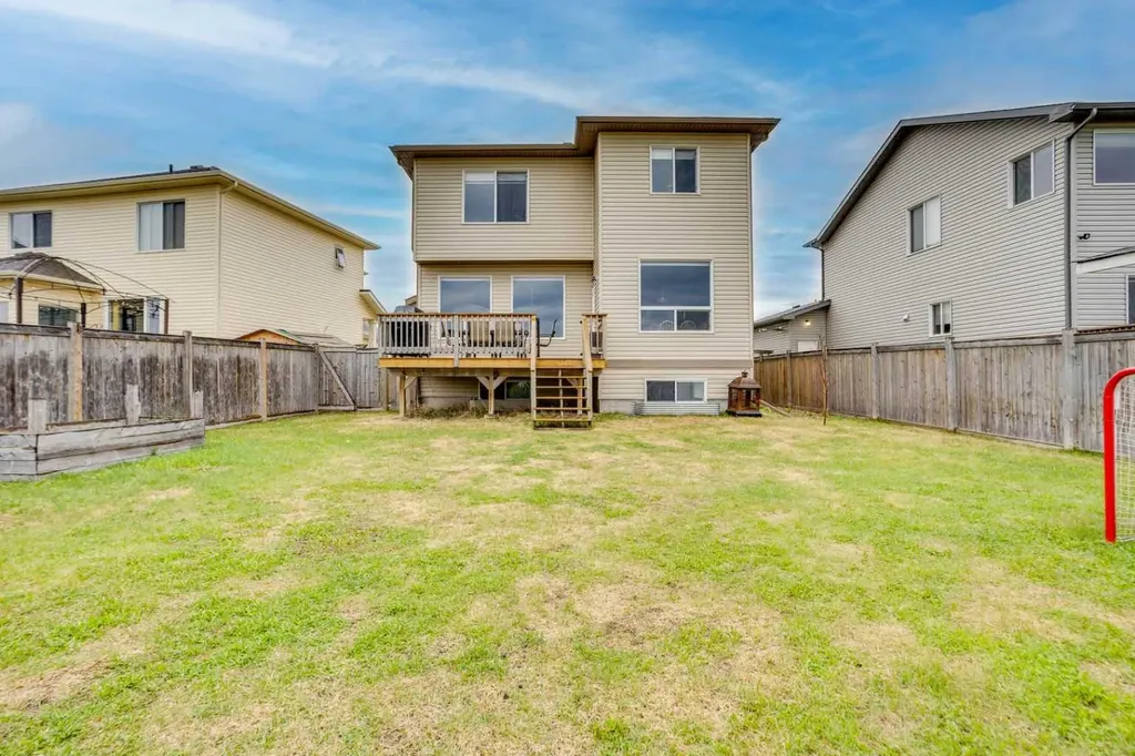 377 Walnut Crescent Fort Mcmurray AB T9K 0W2