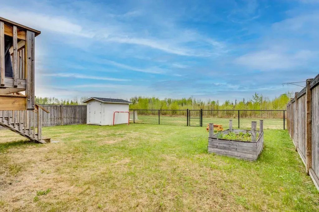 377 Walnut Crescent Fort Mcmurray AB T9K 0W2