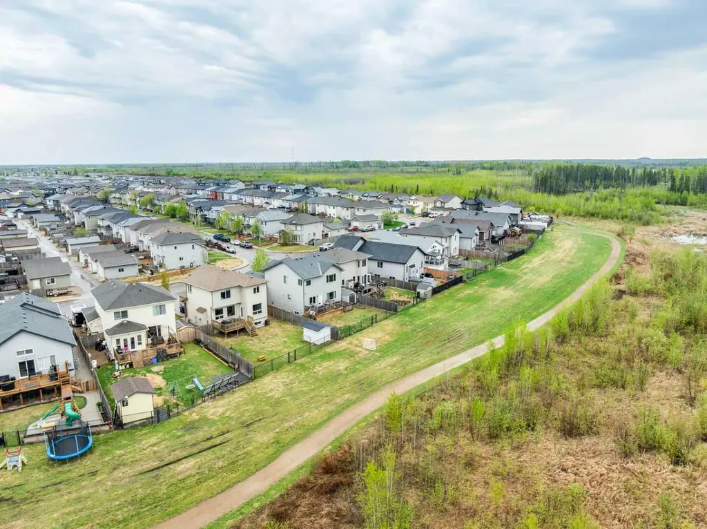 377 Walnut Crescent Fort Mcmurray AB T9K 0W2