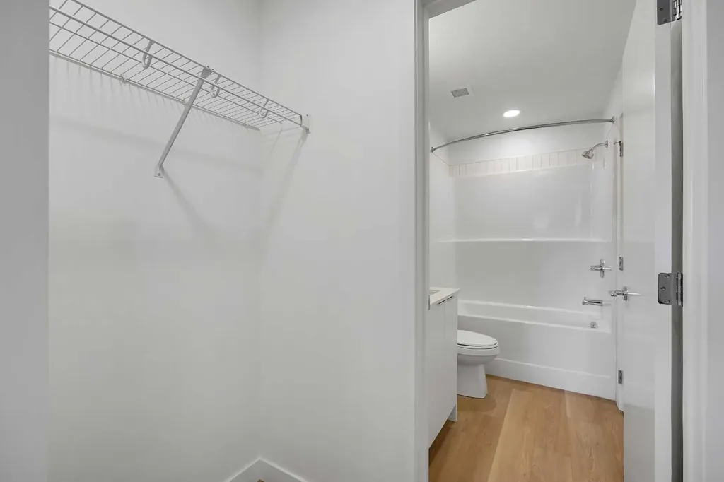 8500 19 Avenue SE Calgary AB T2A 0M8