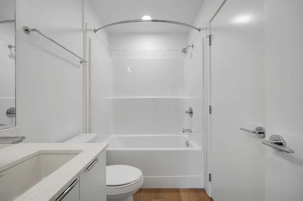 8500 19 Avenue SE Calgary AB T2A 0M8