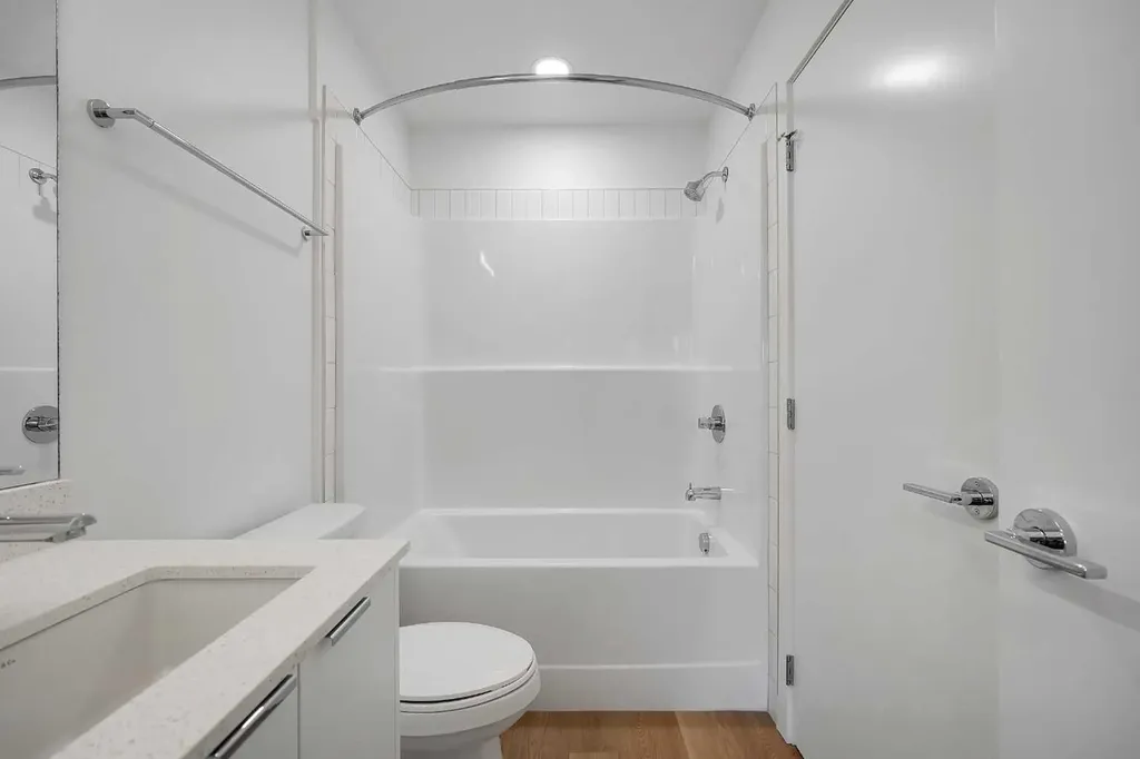 8500 19 Avenue SE Calgary AB T2A 0M8